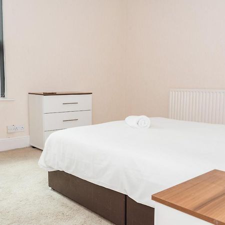 Hanley Park House Villa Stoke-on-Trent Bagian luar foto