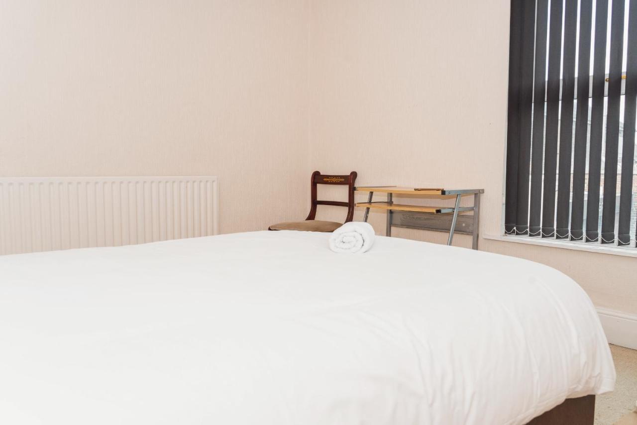 Hanley Park House Villa Stoke-on-Trent Bagian luar foto
